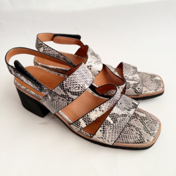 L'Amour Des Pieds Quesnel Snakeskin Print Leather Heels Sandals Size 9.5 - Picture 1 of 7